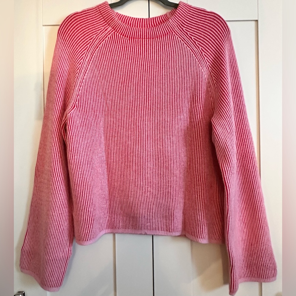 Pink Ribbed Women's Sweater Bell Sleeves Sz MED NEW!